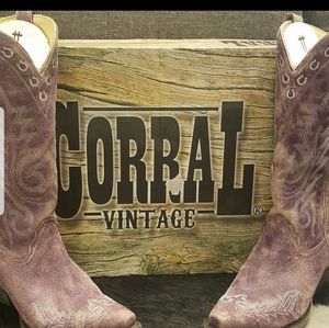 Corral vintage cowboy boots